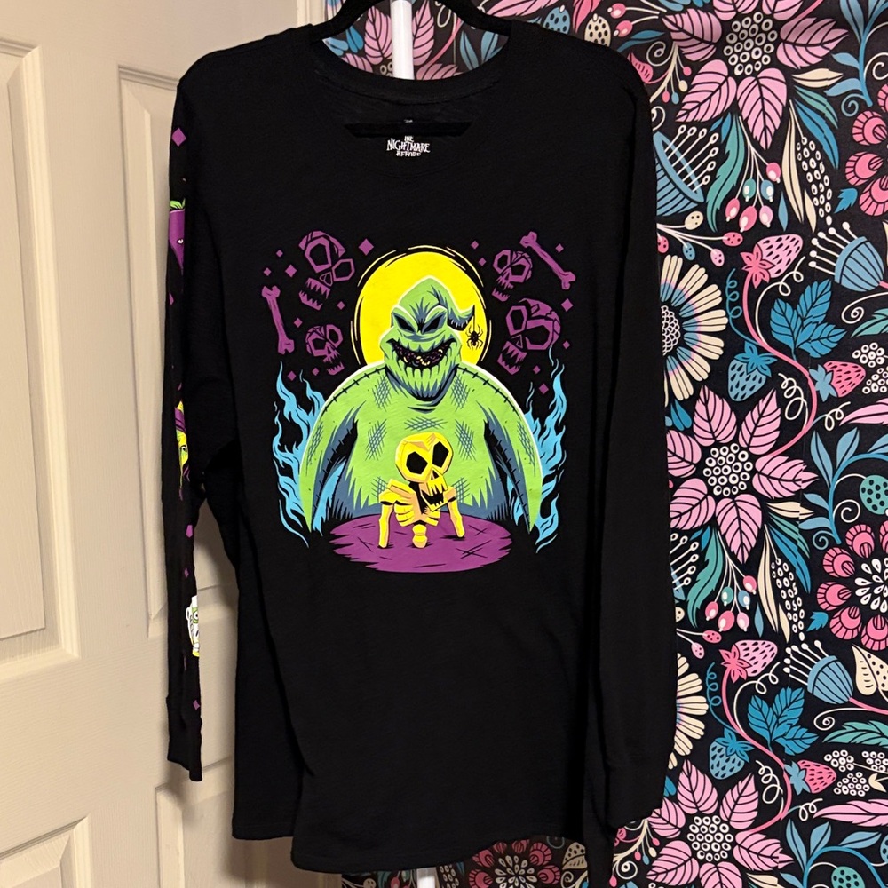 Disney Nightmare before Christmas black Long Sleeve Tee